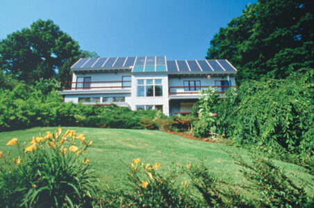 Solar Panel Homes in Colorado Image